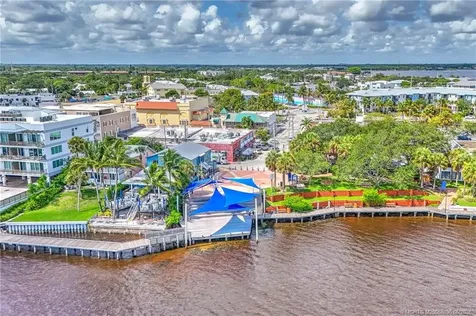 412 SW Akron Avenue Stuart FL 34994