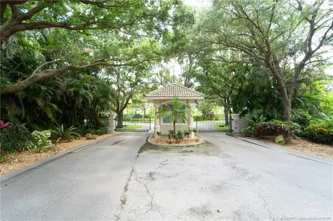 12440 SE Plandome Drive Hobe Sound FL 33455