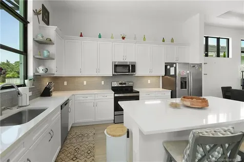 208 SE Via Tirso Port St Lucie FL 34952
