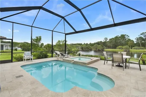 208 SE Via Tirso Port St Lucie FL 34952
