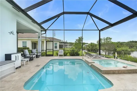 208 SE Via Tirso Port St Lucie FL 34952