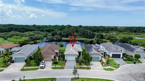 208 SE Via Tirso Port St Lucie FL 34952