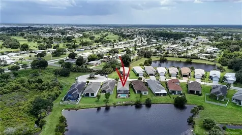 208 SE Via Tirso Port St Lucie FL 34952