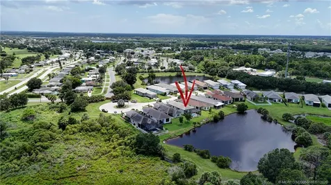 208 SE Via Tirso Port St Lucie FL 34952