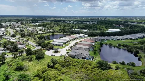 208 SE Via Tirso Port St Lucie FL 34952