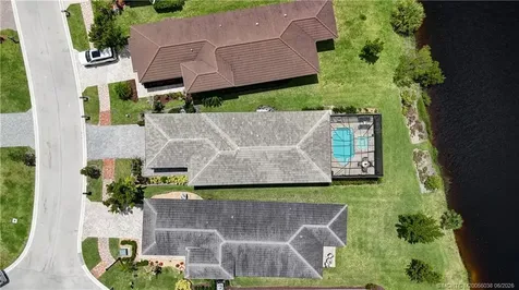 208 SE Via Tirso Port St Lucie FL 34952