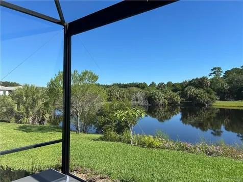 208 SE Via Tirso Port St Lucie FL 34952