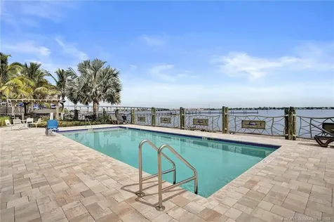 41 SW Seminole Street Stuart FL 34994