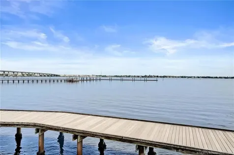 41 SW Seminole Street Stuart FL 34994