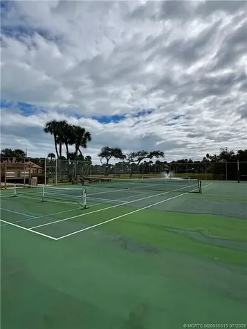 2571 Ocean Boulevard NE Stuart FL 34996