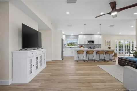 5216 SE Orange Street Stuart FL 34997