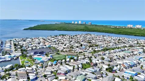 867 Nettles Boulevard Jensen Beach FL 34957