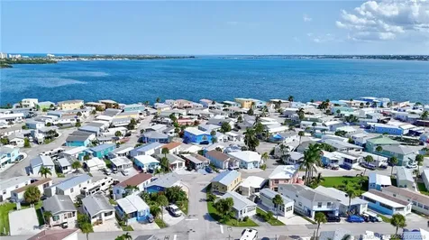 867 Nettles Boulevard Jensen Beach FL 34957