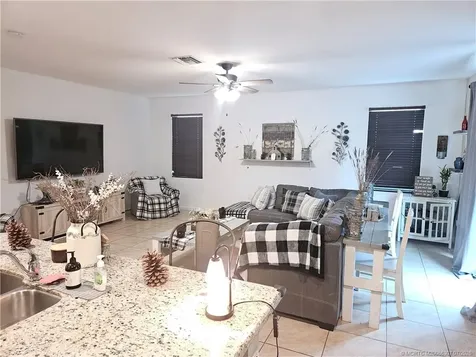 4117 NE 21st Street Homestead FL 33033