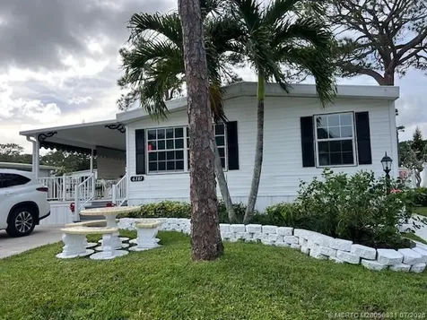 6387 Elm Lane Lantana FL 33462
