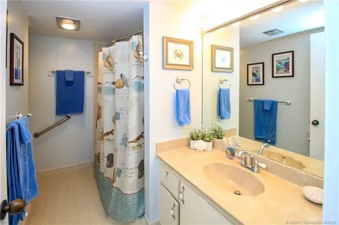 4540 NE Sandpebble Trace Stuart FL 34996
