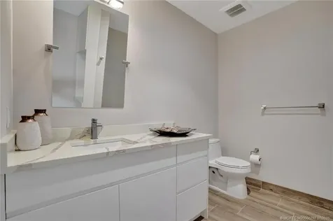 41 SW Seminole Street Stuart FL 34994