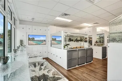 41 SW Seminole Street Stuart FL 34994