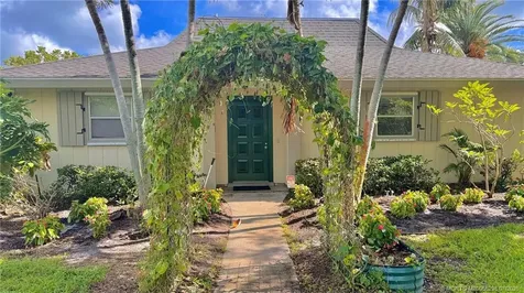 322 SW Indian Groves Drive Stuart FL 34994