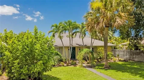 322 SW Indian Groves Drive Stuart FL 34994