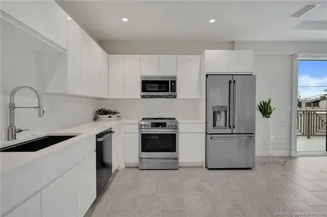 41 SW Seminole Street Stuart FL 34994
