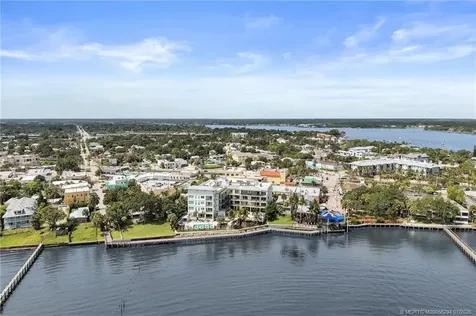 41 SW Seminole Street Stuart FL 34994