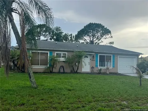 450 SW Belmont Circle Port St Lucie FL 34953