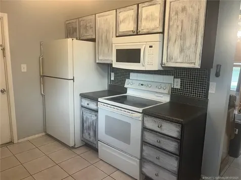 450 SW Belmont Circle Port St Lucie FL 34953