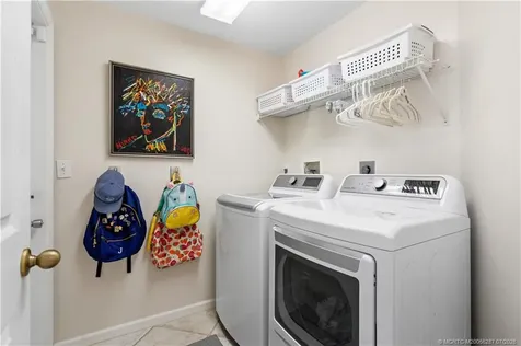 1618 SE Shelburnie Way Port St Lucie FL 34952