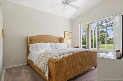 1618 SE Shelburnie Way Port St Lucie FL 34952