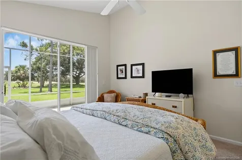1618 SE Shelburnie Way Port St Lucie FL 34952