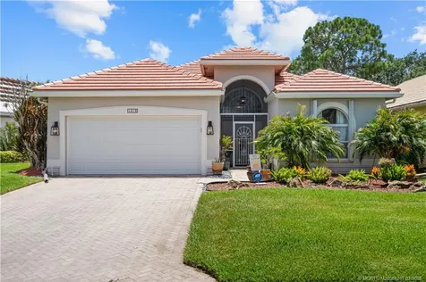1618 SE Shelburnie Way Port St Lucie FL 34952