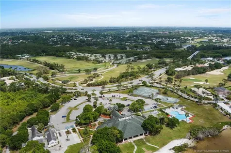 1618 SE Shelburnie Way Port St Lucie FL 34952