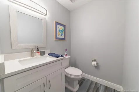 2083 NW 42nd Avenue Okeechobee FL 34972