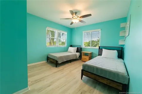 2083 NW 42nd Avenue Okeechobee FL 34972