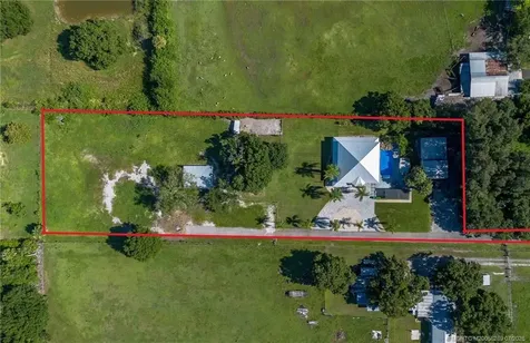 2083 NW 42nd Avenue Okeechobee FL 34972