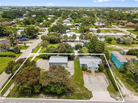 3915 SE Salerno Road Stuart FL 34997