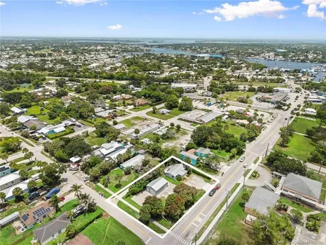 3915 SE Salerno Road Stuart FL 34997