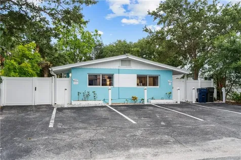 657 SW Cleveland Avenue Stuart FL 34994