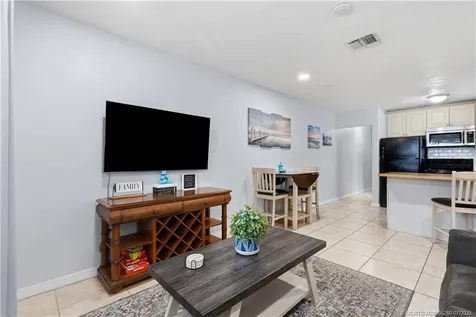 657 SW Cleveland Avenue Stuart FL 34994