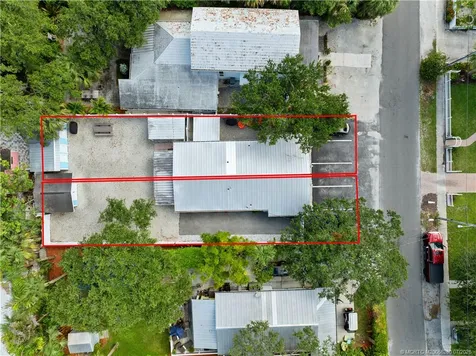 657 SW Cleveland Avenue Stuart FL 34994