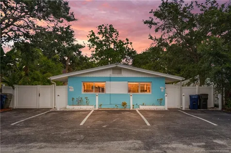 657 SW Cleveland Avenue Stuart FL 34994