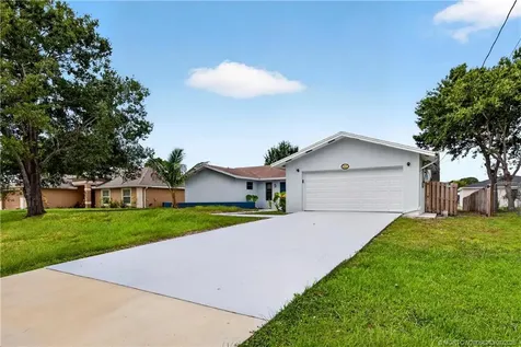 5809 Balsam Drive Fort Pierce FL 34982