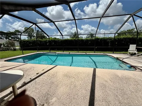160 SE Todd Avenue Port St Lucie FL 34983