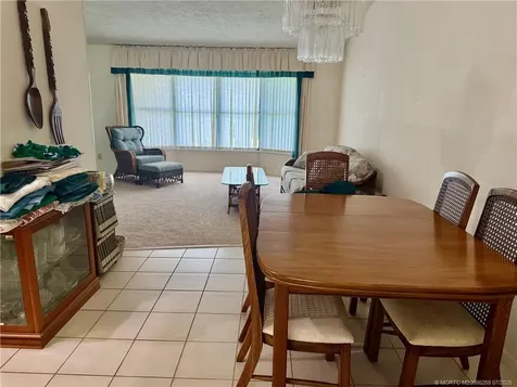 160 SE Todd Avenue Port St Lucie FL 34983