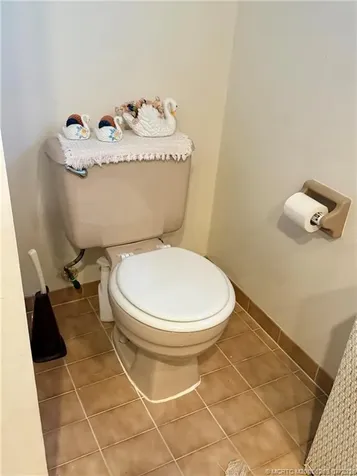 160 SE Todd Avenue Port St Lucie FL 34983