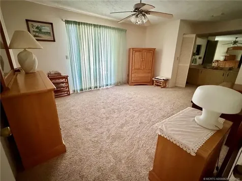 160 SE Todd Avenue Port St Lucie FL 34983