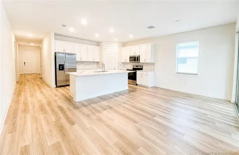 8666 Dahlia Circle Port St Lucie FL 34986