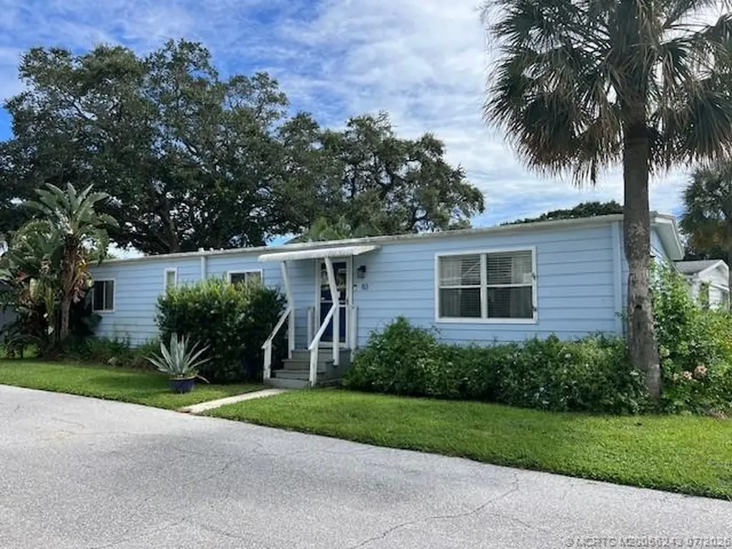 2555 Pga Boulevard Palm Beach Gardens FL 33410
