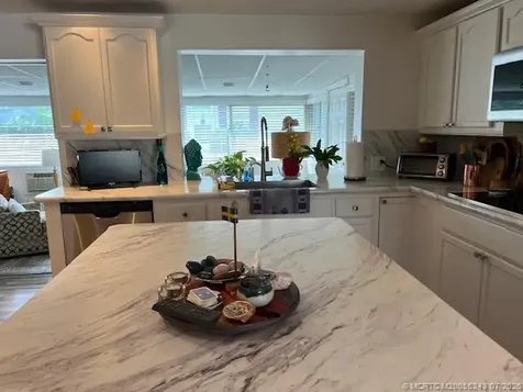 2555 Pga Boulevard Palm Beach Gardens FL 33410